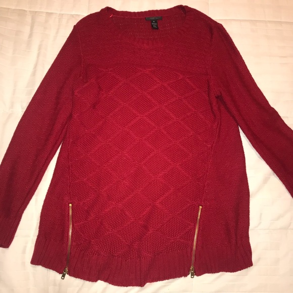 Knit Red Sweater - Picture 1 of 3